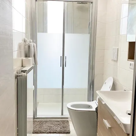 1 Bedroom Near Milan Malpensa Busto Arsizio